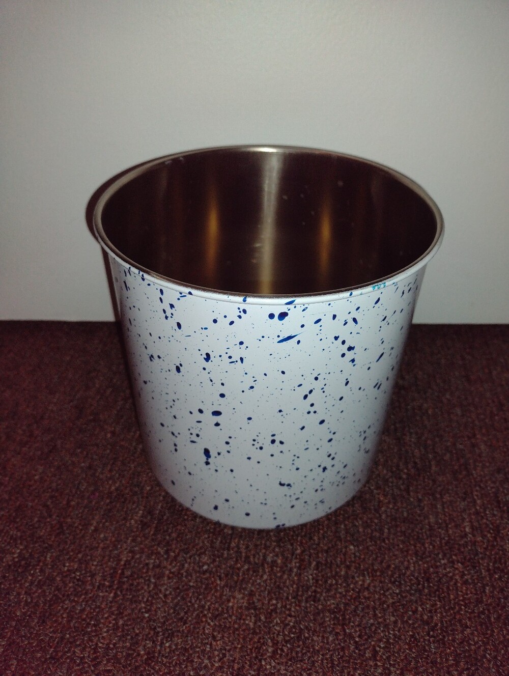 Metal Utensil Holder
